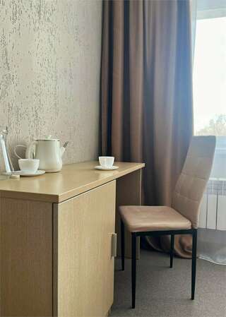 Гостиница Аметист Апатиты Стандарт двухместный с двухспальной кроватью-3